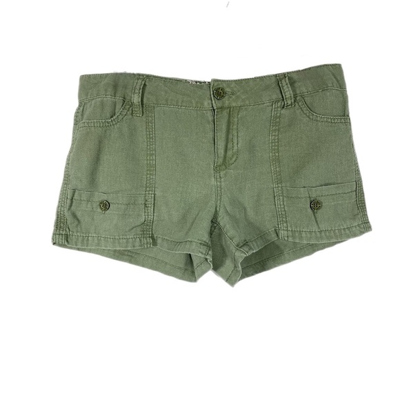 Hot Kiss Green Khaki Linen Cargo CiCi Shorts - Picture 1 of 8